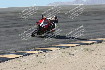 media/Oct-25-2025-Race Pace (Sat) [[47cce5476f]]/Verified/4-Bowl (1035am)/